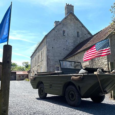 Domaine De L'Eau Partie Bed & Breakfast Carentan Exterior photo